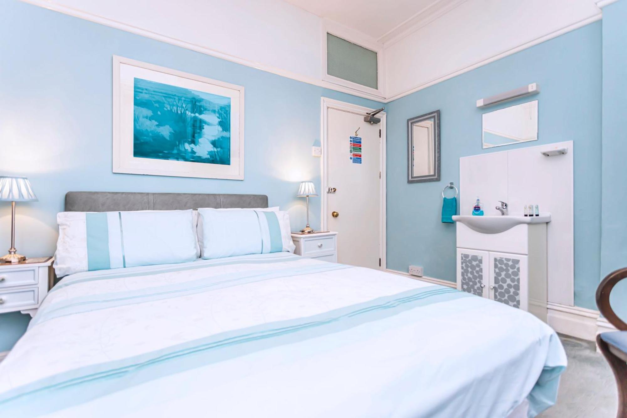 The Ravensbourne Hotel ボーンマス エクステリア 写真