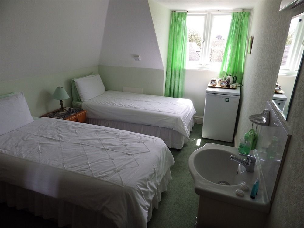 The Ravensbourne Hotel ボーンマス エクステリア 写真