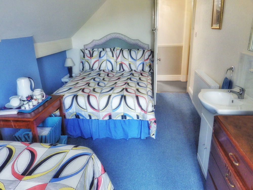 The Ravensbourne Hotel ボーンマス エクステリア 写真