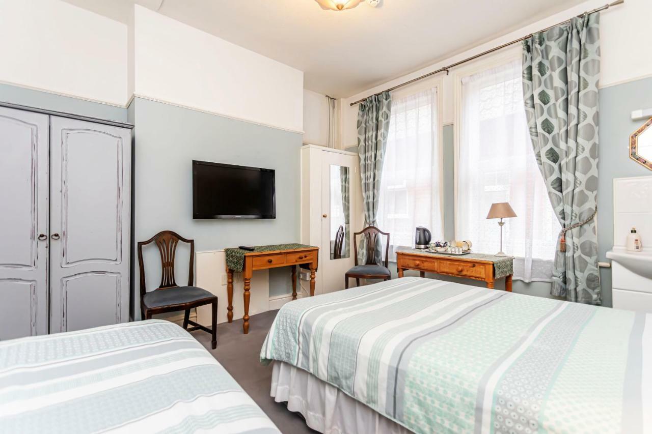 The Ravensbourne Hotel ボーンマス エクステリア 写真
